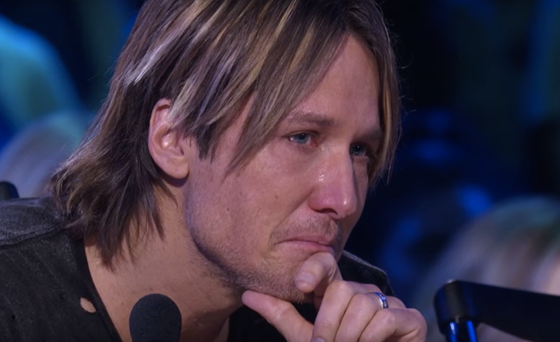 Keith Urban losing it.